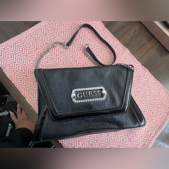 Guess clutch - Picture 4 of 4